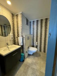 Ένα μπάνιο στο ERDEM HOTEL