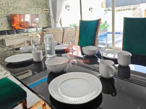 Billede fra billedgalleriet på Luxury 3BR Krobokan Villa A Pool & Wi-Fi i Kerobokan