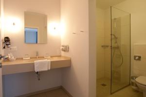 Bagno di Frühstückshotel Seemannsbraut Amrum-adults only ab 18 Jahre-keine Haustiere-