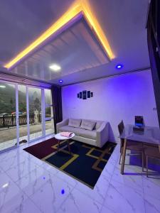 Χώρος καθιστικού στο Lotus sikunir dieng +2 φωτογραφίες