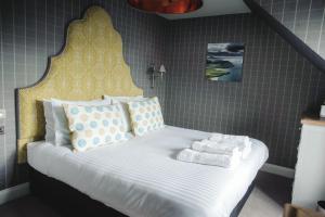 Gallery image of Kirklea Island Suites in Tarbert +37 photos