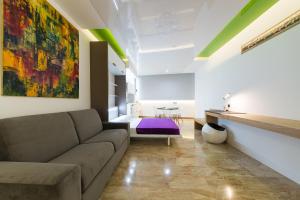 Posedenie v ubytovaní Suites Garden Loft Kandinsky