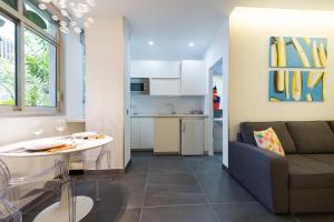 Küche/Küchenzeile in der Unterkunft Suites Garden Loft Miro