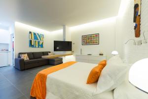 TV/Unterhaltungsangebot in der Unterkunft Suites Garden Loft Miro