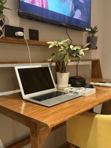 Μια τηλεόραση ή/και κέντρο ψυχαγωγίας στο Mon Homes