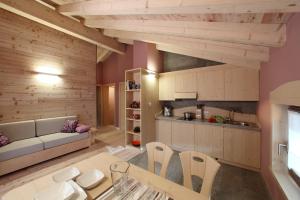 Kuchyň nebo kuchyňský kout v ubytování Zoncolan Apartments