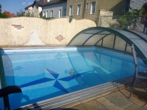 The swimming pool at or close to Haus Regina
