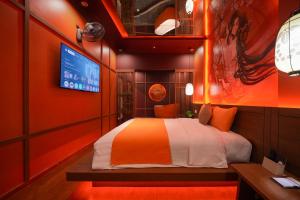 En eller flere senge i et værelse på Chiic House Đà Lạt