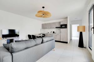 Η κουζίνα ή μικρή κουζίνα στο Modern Appt - 1BDR-2P - Near Paris & La Defense +4 φωτογραφίες