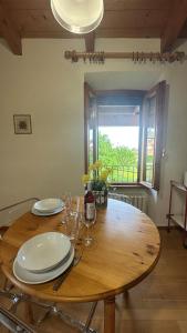 Imagine din galeria proprietății Villa Le Nocciole - 2 bedrooms & 2 bathrooms în Grignasco