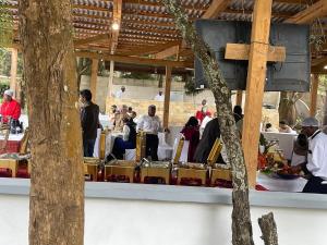 Gæster der bor på Emanyatta Lodge + 20 billeder