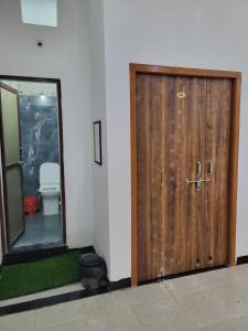 Koupelna v ubytování Suraj Village Resort