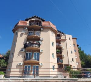 Budova, kde se apartmán nachází