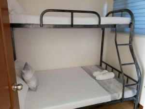 Postel nebo postele na pokoji v ubytování BMR Holiday Apartment Unit 3