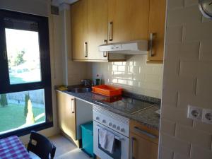 Dapur atau dapur kecil di Los Naranjos By Silastur