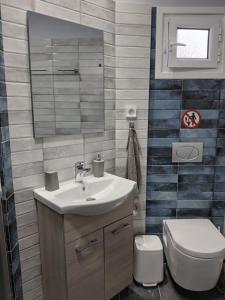 Koupelna v ubytování Diolkos