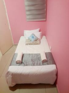 Ένα ή περισσότερα κρεβάτια σε δωμάτιο στο Mercy Retreat Vacation Home