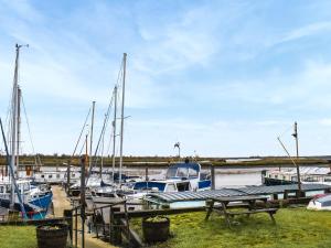Φωτογραφία από το άλμπουμ του Sail Loft-Uk45571 σε Maldon