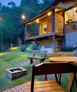 En have udenfor Chalé Lua Nova - Cabanas Lua Nova