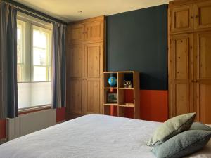 Postel nebo postele na pokoji v ubytování Prince Albert's Place