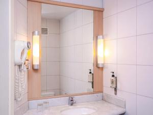 Ένα μπάνιο στο ibis Lima Larco Miraflores