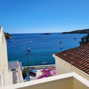 モルナットにあるApartments Miovicのギャラリーの写真