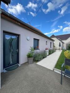 Afbeelding uit fotogalerij van Doce & Spa proche Colmar in Urschenheim