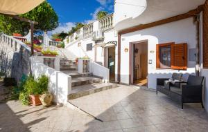 Μπαλκόνι ή βεράντα στο Awesome Apartment In Cetraro With Sauna