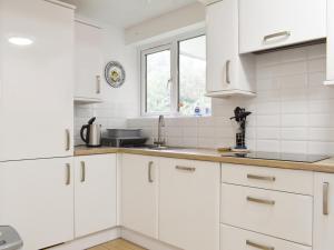 Dapur atau dapur kecil di Fawn View +10 gambar