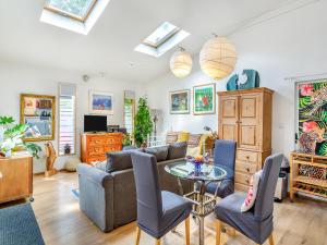 Et tv og/eller underholdning på Uk47248 - The Studio