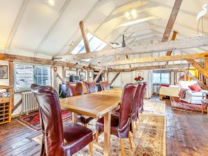 Φωτογραφία από το άλμπουμ του Sail Loft-Uk45571 σε Maldon +12 φωτογραφίες