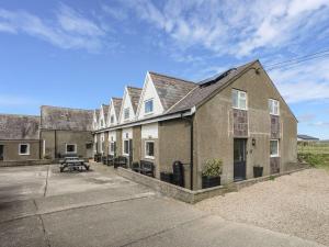 Budova, kde se prázdninový dům nachází