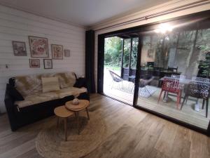 Χώρος καθιστικού στο Studio Nature & Calme, Lac et Forêt à Pied +21 φωτογραφίες