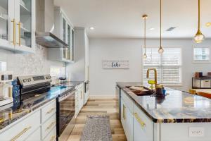 Gallery image of Deer View Lake LBJ Retreat in Granite Shoals