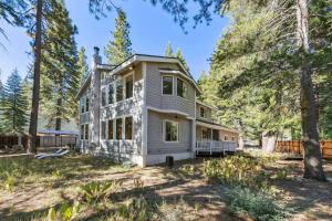 Το κτήριο όπου στεγάζεται  η παραθεριστική κατοικία