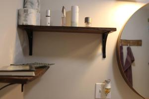 Φωτογραφία από το άλμπουμ του Wicker Park Flat with FREE Early Check-In & Late Checkout στο Σικάγο