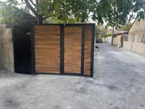 Φωτογραφία από το άλμπουμ του Bungalow 13 στην Τιφλίδα +3 φωτογραφίες