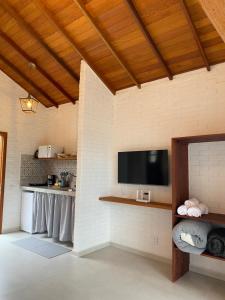 Μια τηλεόραση ή/και κέντρο ψυχαγωγίας στο Colina dos Colibris