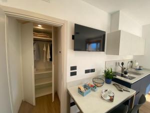 Η κουζίνα ή μικρή κουζίνα στο Alaska House - Yukon Room +54 φωτογραφίες