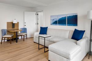 Gallery image of Jupiter Beach Resort & Spa in Jupiter