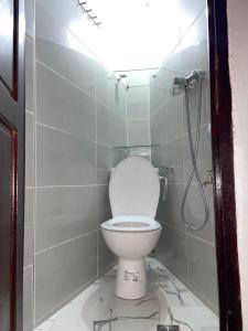 Ванная комната в Adar surf house