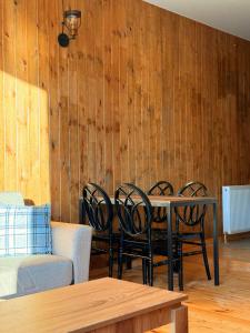 Afbeelding uit fotogalerij van Kazbegi Villa Cottages in Itʼkhvisi