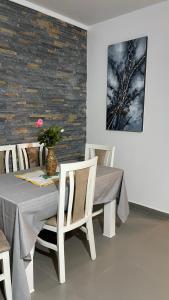 Zdjęcie z galerii obiektu Villa Doku w mieście Valjiosi