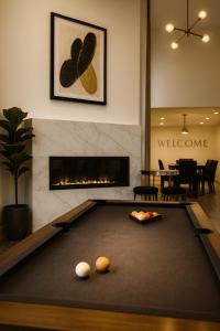Biliár nebo kulečník v ubytování Fullerton Beachside Escape