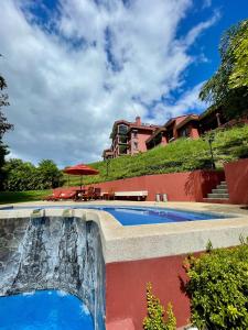 Imagen de la galería de Golf Course Ocean View Penthouse Reserva Conchal, en Brasilito