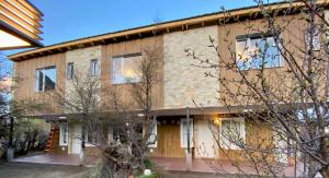 Το κτήριο όπου στεγάζεται  το διαμέρισμα