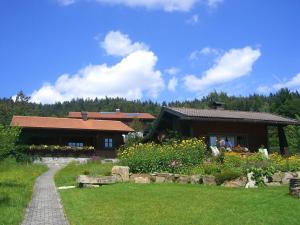 Κήπος έξω από το Holiday home with 2 bedrooms