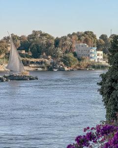 Φυσικό τοπίο κοντά σε αυτό το πλωτό κατάλυμα