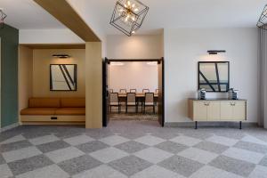 Galeriebild der Unterkunft Hyatt Place Montreal Airport in Dorval + 30 Fotos