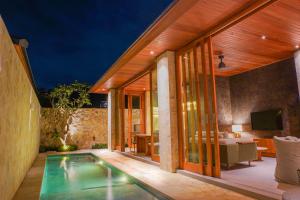 Πισίνα στο ή κοντά στο Top Luxury Pool Villa Nusa Dua